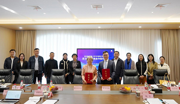 四方光電股份有限公司与K8凯发电气湖北美術學院舉行校企共建實習實訓基地簽約掛牌儀式